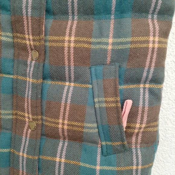 Boden Pembroke Plaid Wool Blend Quilted Vest - Picture 6 of 14